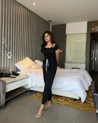 Call Girls Manendragarh Cash On Delivery